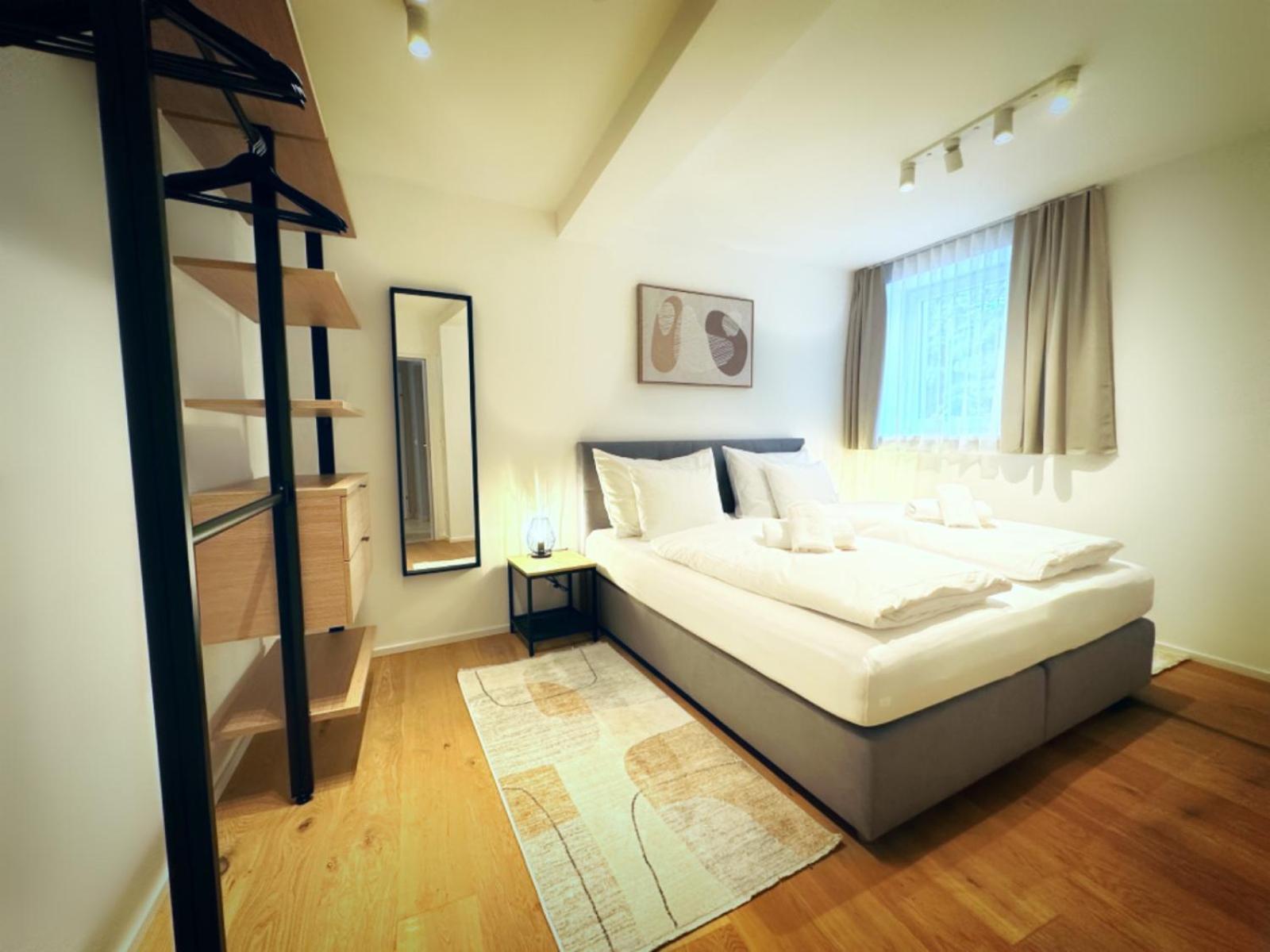 Adria 6 By Cosy Homes *